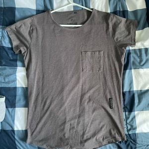 Men’s Alphalete tshirt